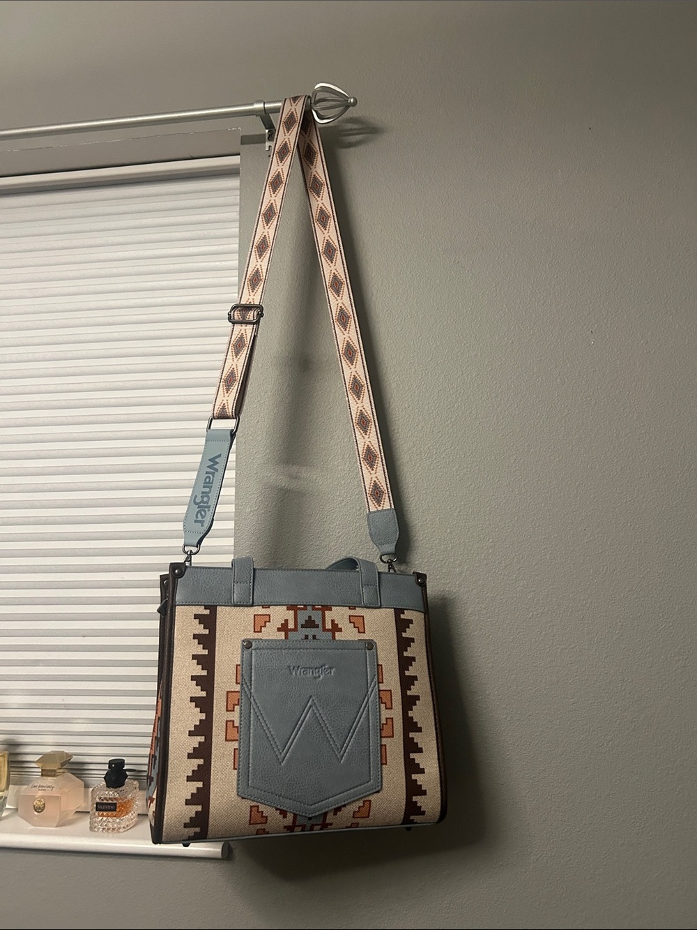Wrangler Blue, Tan & Brown Patterned Messenger Bag